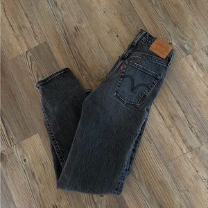 Levi's Ribcage Straight Ankle